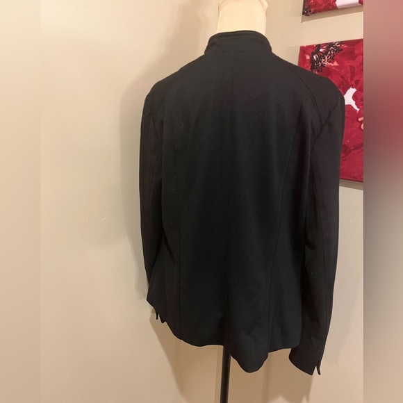 Coldwater Creek Black Mandarin Color Structure Jacket, size 12 - Picture 4 of 7